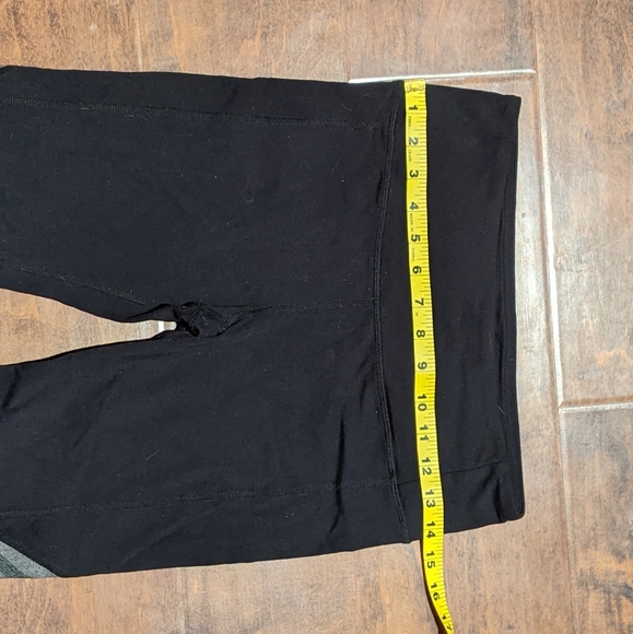 Alo Capris - Picture 5 of 6